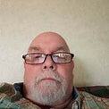 Dennis R